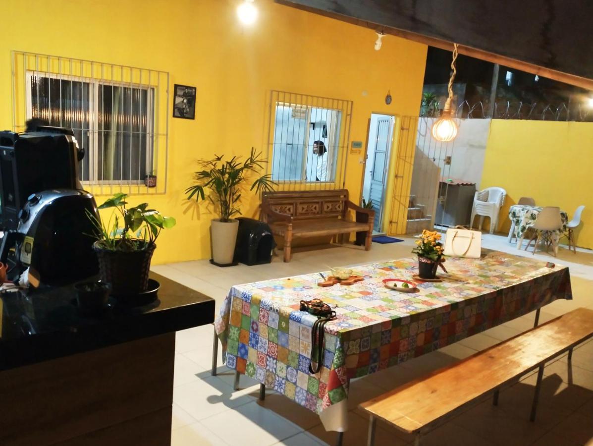 Casa Amarela Hostel Guarapari Exterior photo