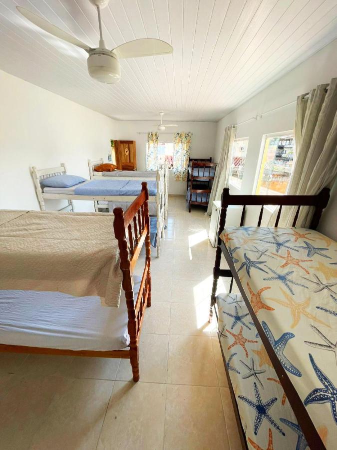 Casa Amarela Hostel Guarapari Exterior photo
