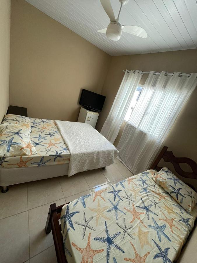 Casa Amarela Hostel Guarapari Exterior photo